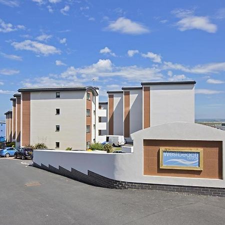West Beach - Holiday Apartments Westward Ho!  Exterior photo